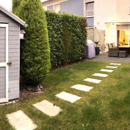 Geraeumiges Ferienhaus In Koblenz Coblenza Esterno foto