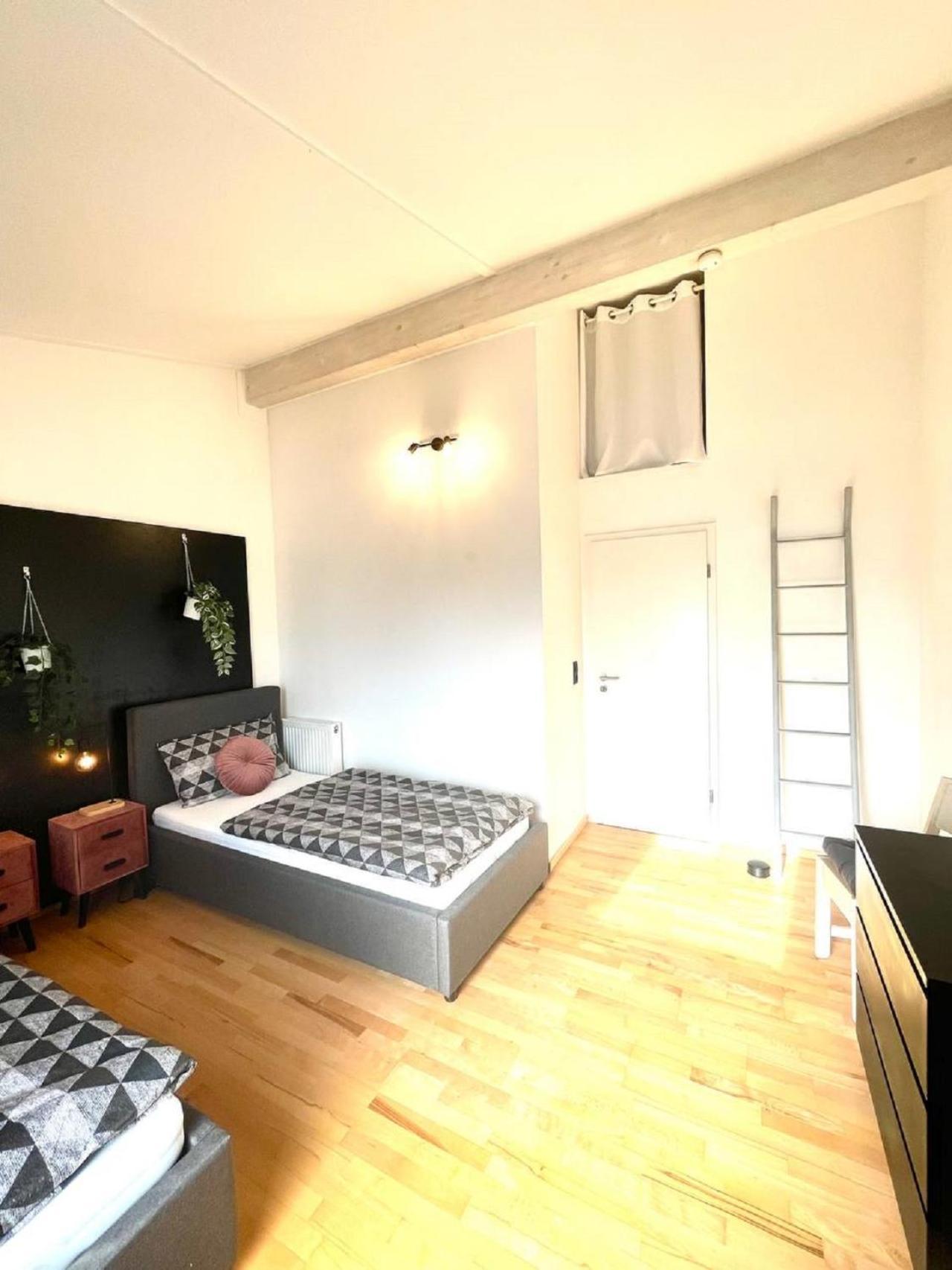 Geraeumiges Ferienhaus In Koblenz Coblenza Esterno foto
