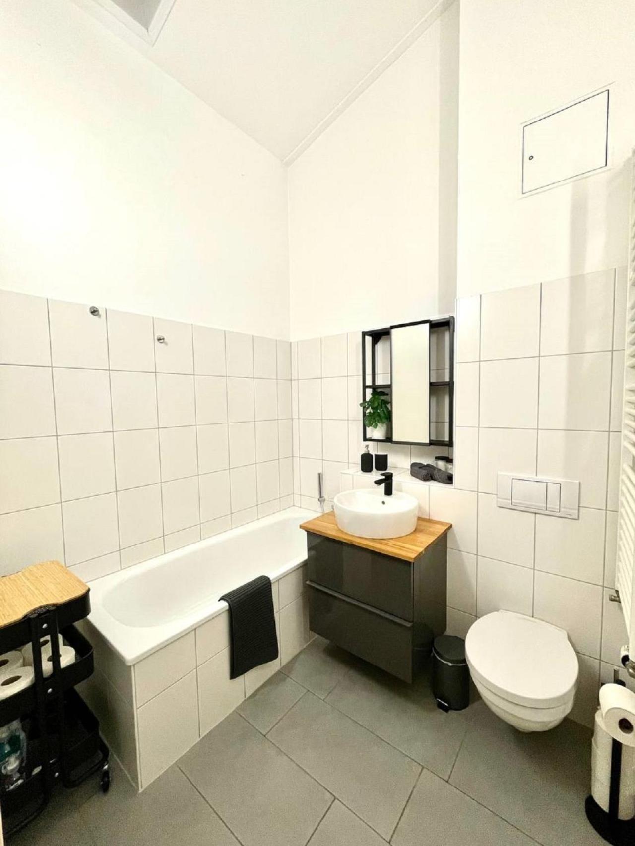 Geraeumiges Ferienhaus In Koblenz Coblenza Esterno foto