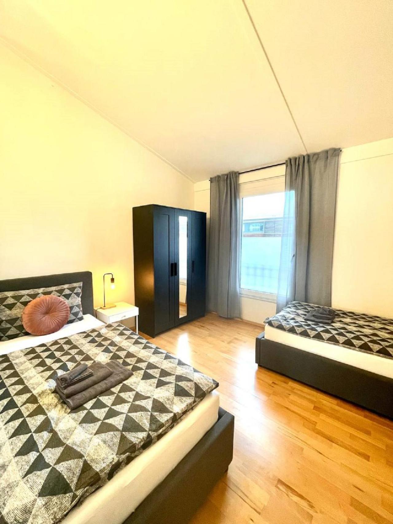 Geraeumiges Ferienhaus In Koblenz Coblenza Esterno foto