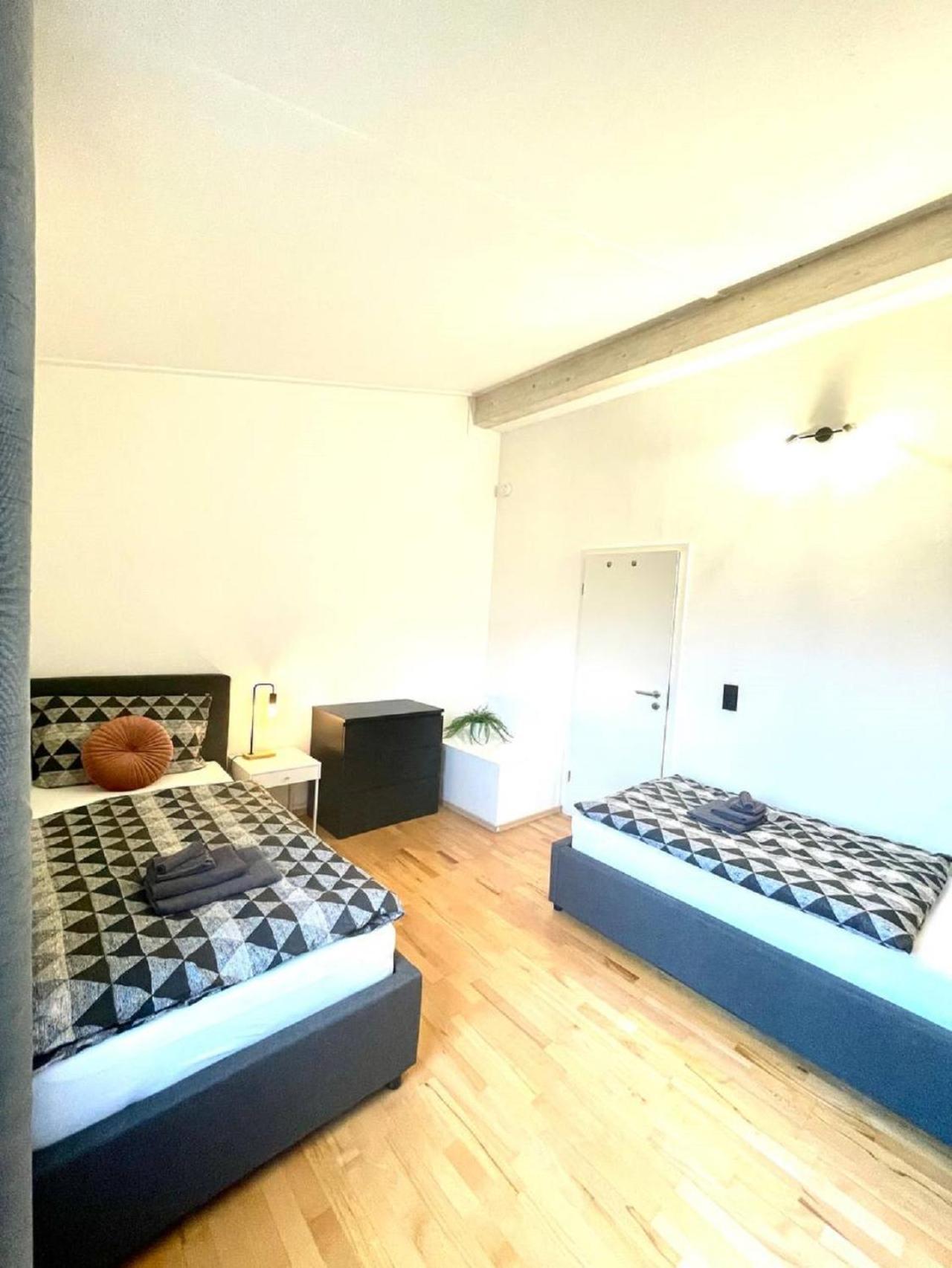 Geraeumiges Ferienhaus In Koblenz Coblenza Esterno foto