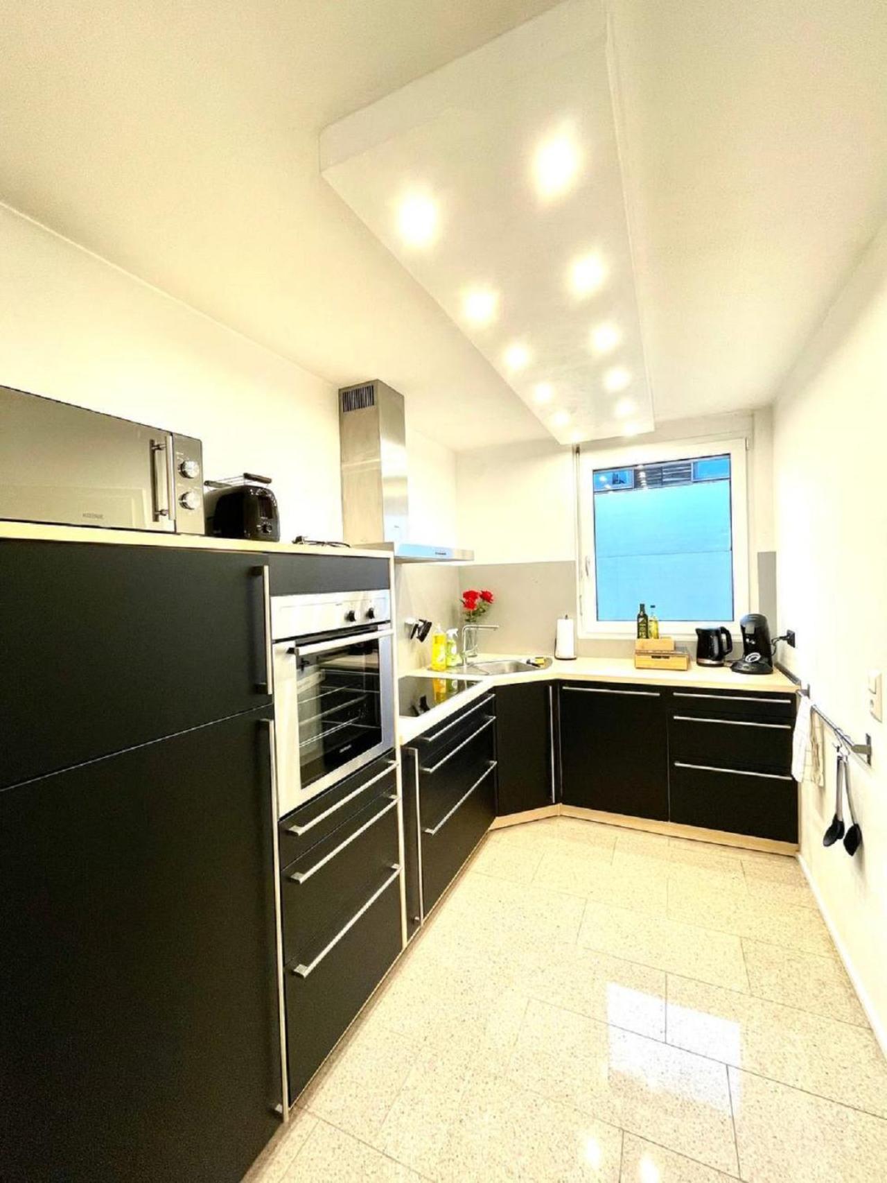 Geraeumiges Ferienhaus In Koblenz Coblenza Esterno foto